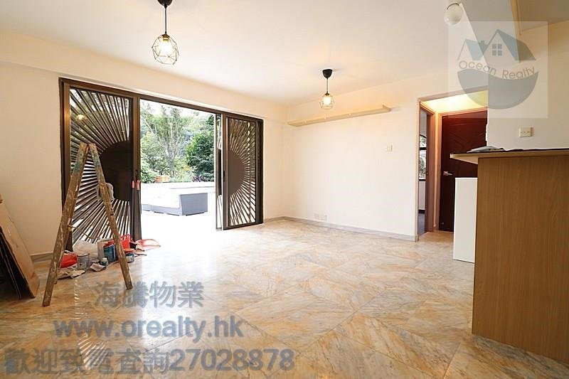 f92e08323f7196d4af546e127f3d59fa